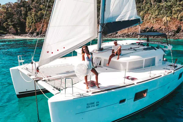 Аренда парусного катамарана Lagoon 400 в Краби