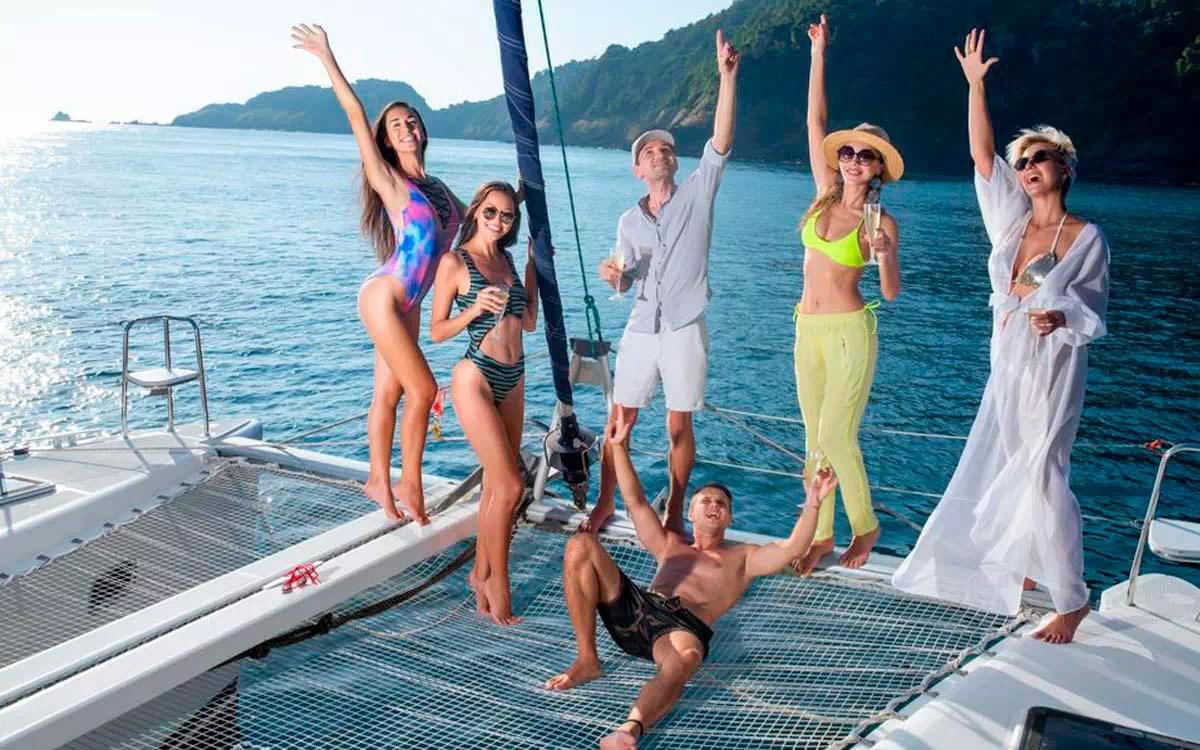 Аренда парусного катамарана Lagoon 400 в Краби вид 12