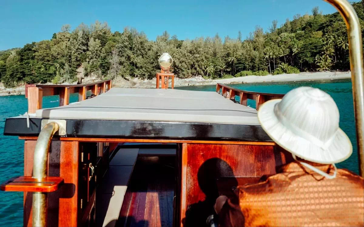 Аренда приватной Лонгтейл лодки в Краби вид 2