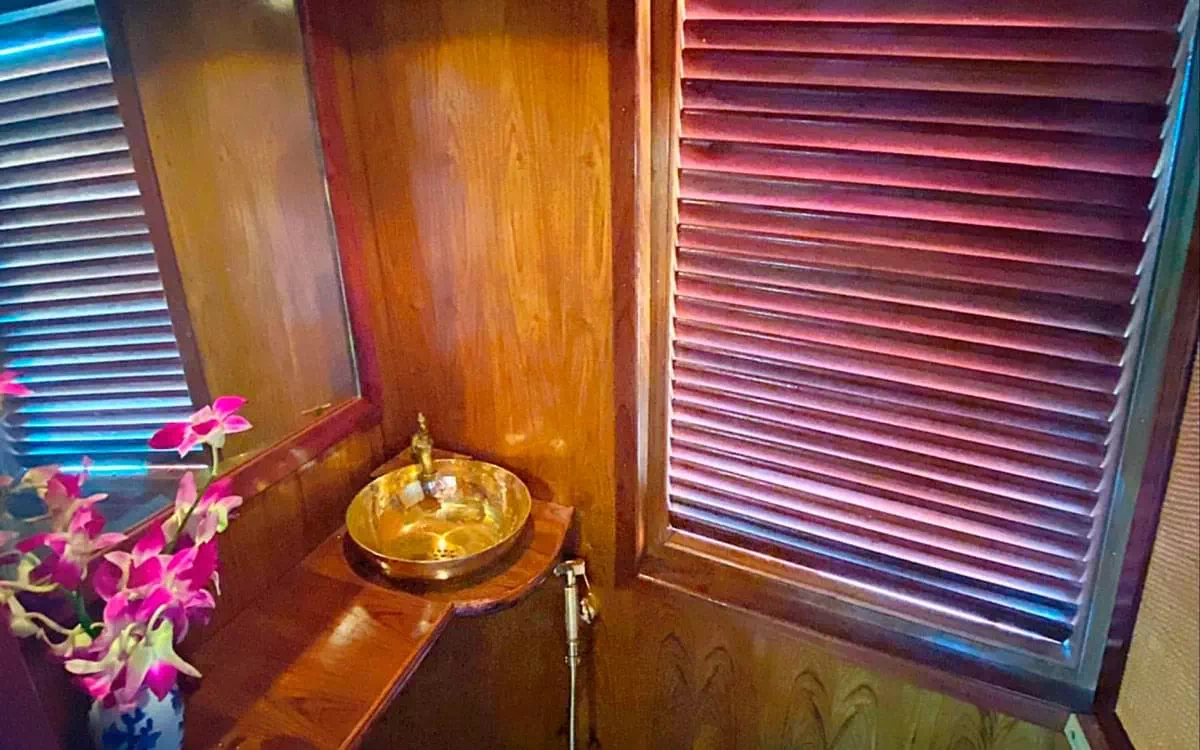 Аренда приватной Лонгтейл лодки в Краби вид 11