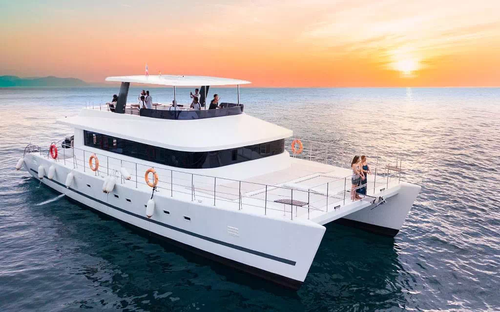 Аренда моторного катамарана 72 фута в Краби вид 1