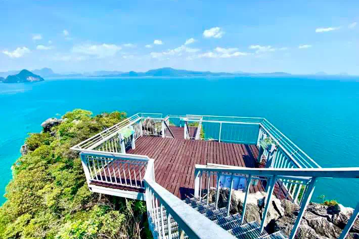 Экскурсия на остров Хонг на лонгтейл лодке из Краби view 8