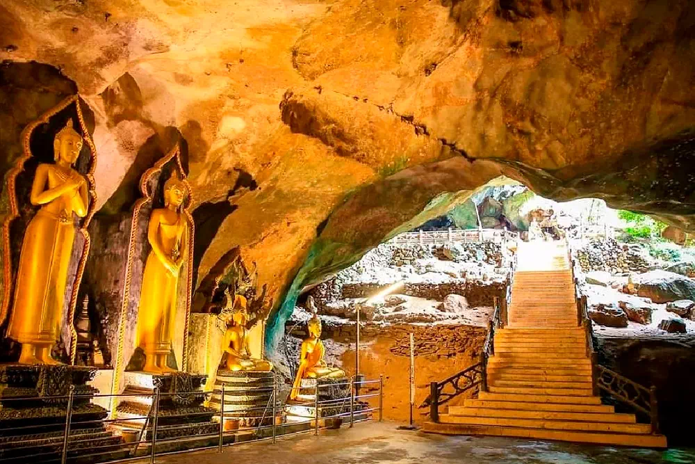 Экскурсия на остров Джеймса Бонда на лонгтейл лодке из Краби view 10