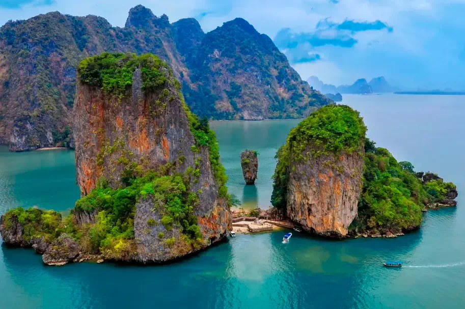 Экскурсия на остров Джеймса Бонда на лонгтейл лодке из Краби view 2