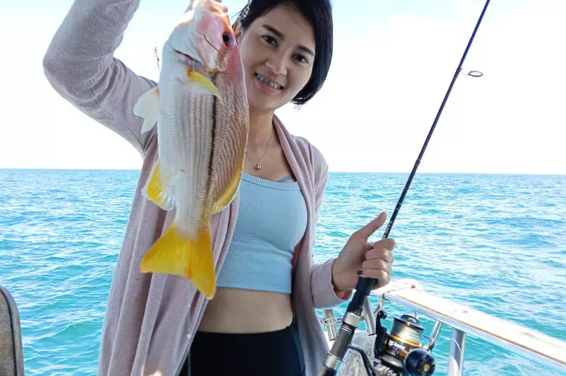 Приватная морская рыбалка в Краби вид 9